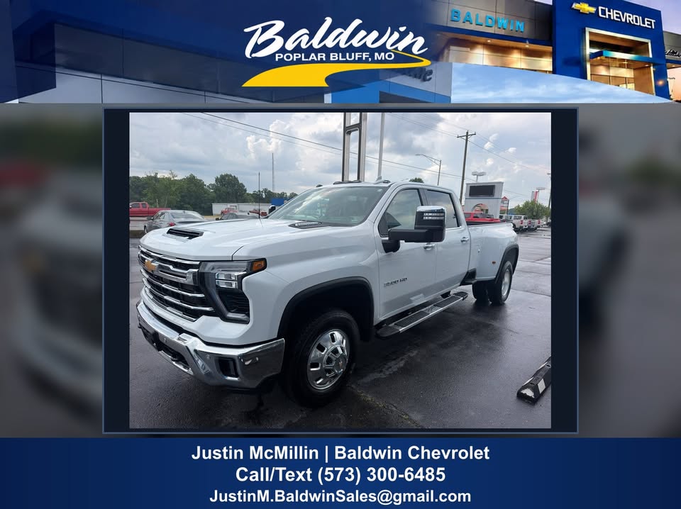 2025 Chevrolet Silverado 3500 HD LTZ DRW — full vehicle photo