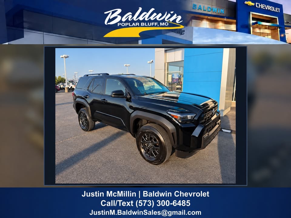 2026 Toyota 4Runner SR5 — full vehicle photo